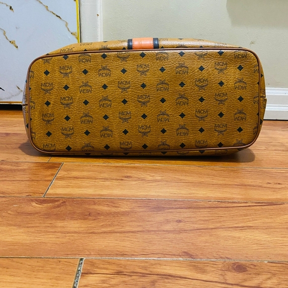 SOLD!!Authentic MCM Large tote - Picture 12 of 12